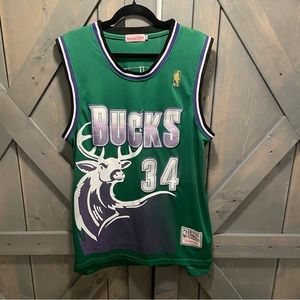 Mitchell & Ness Ray Allen Milwaukee Bucks Jersey